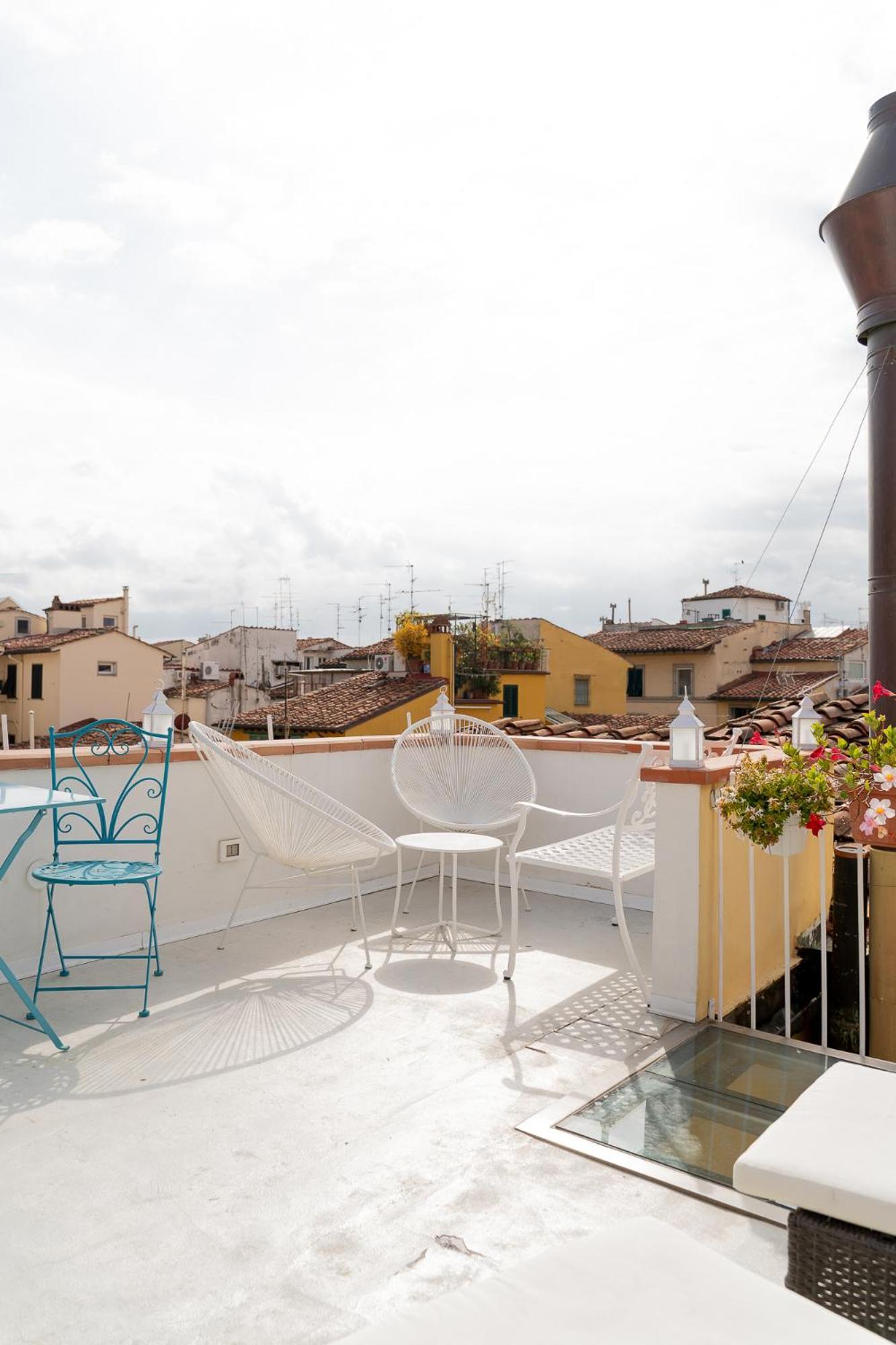 The Dream Terrace - Giulia Rose Pensión