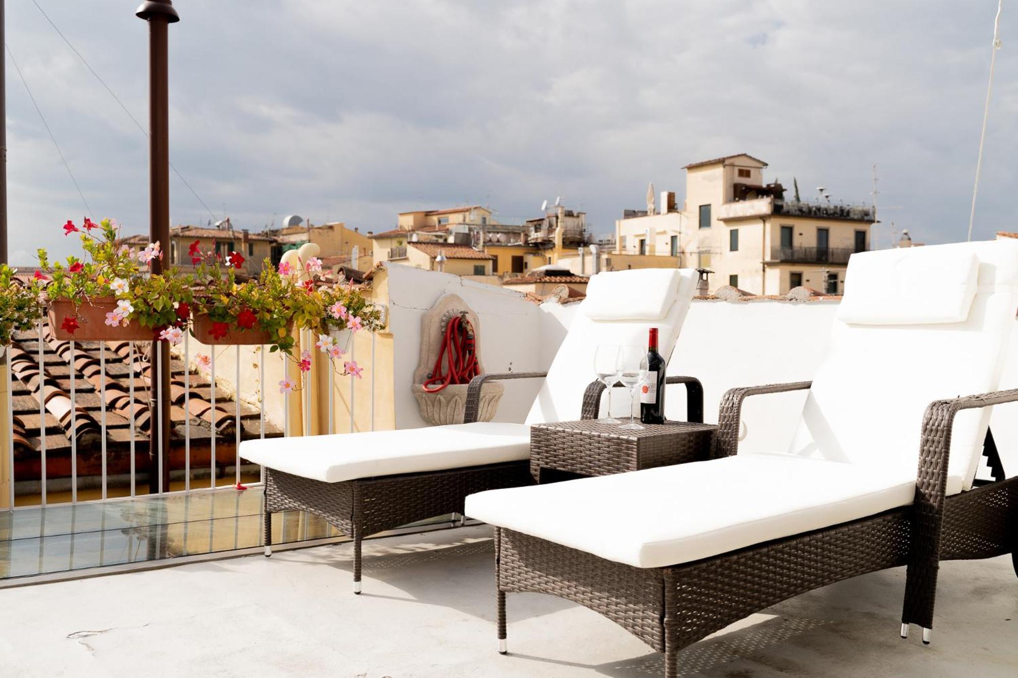 Pensión The Dream Terrace - Giulia Rose Florencia